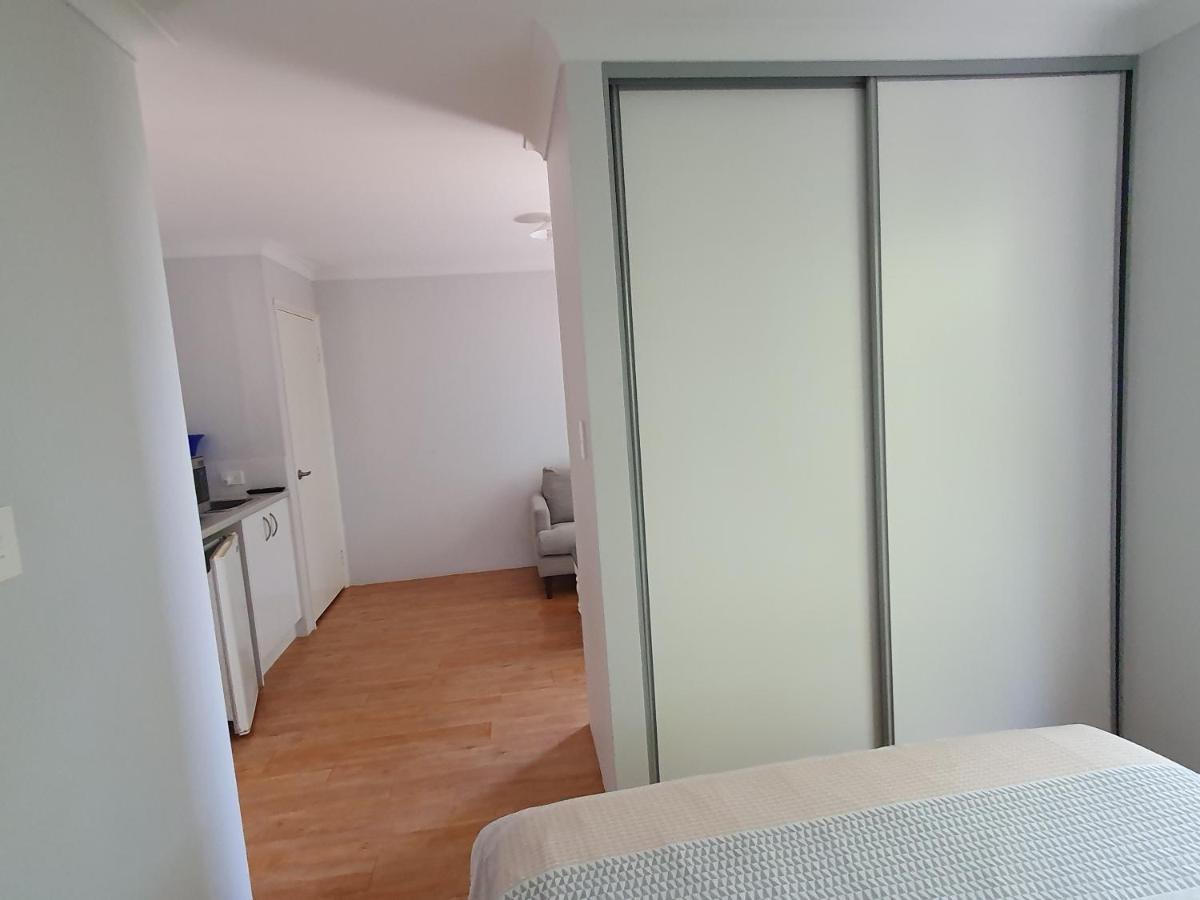 Sandalwood Guest Room Margaret River Екстериор снимка